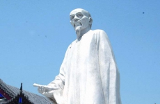 清代书画家、文学家郑板桥出生