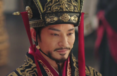 他是汉武帝的后裔，改遗诏帮司马懿上台，导致曹魏灭亡