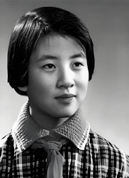 黄帅事件掀起“破师道尊严”浪潮