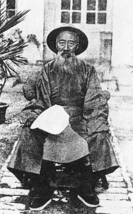 湖广总督张之洞奏设武昌自强学堂